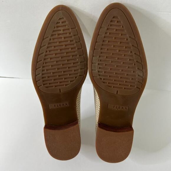 The Flexx leather Loafers with an openwork pattern beige - Picture 7 of 9